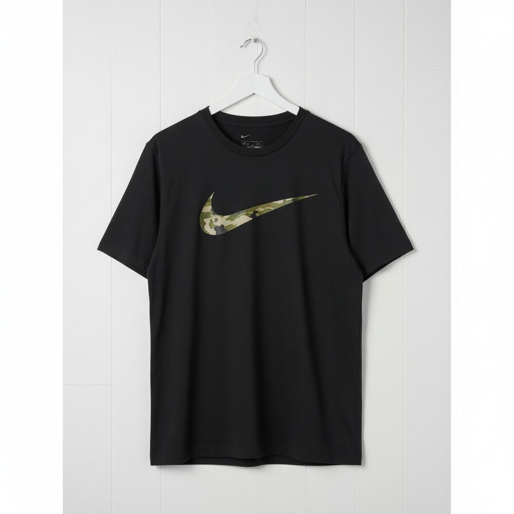 Nike Dri-FIT Black Camo Swoosh Short Sleeve T-Shirt – Size XL